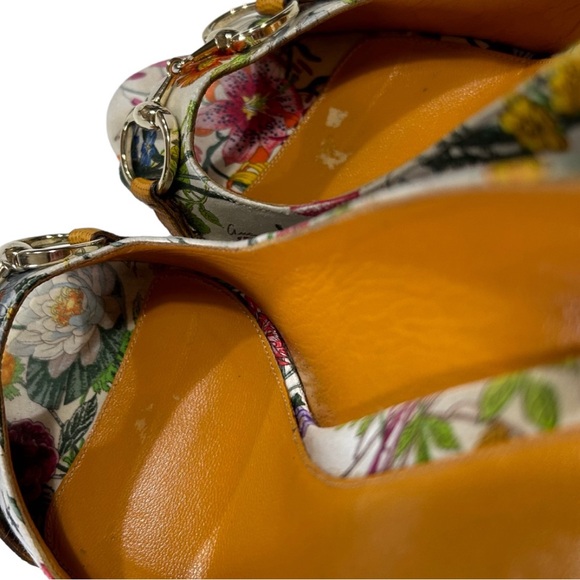 Gucci Satin Horsebit Pumps US 10 White Floral Peep Toe High Heels Buckles - Picture 9 of 12